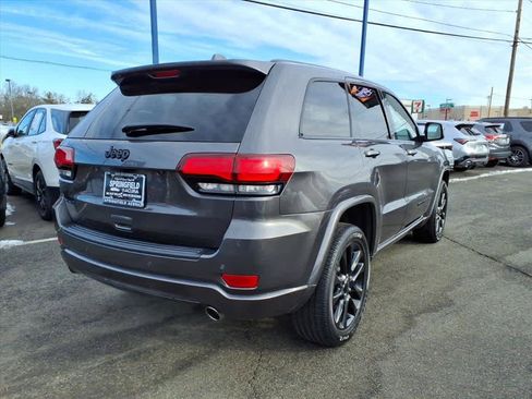 Used 2021 Jeep Grand Cherokee Laredo X image 6