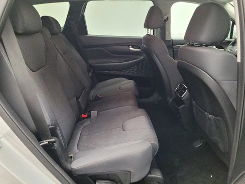 Used 2019 Hyundai Santa Fe SE image 19