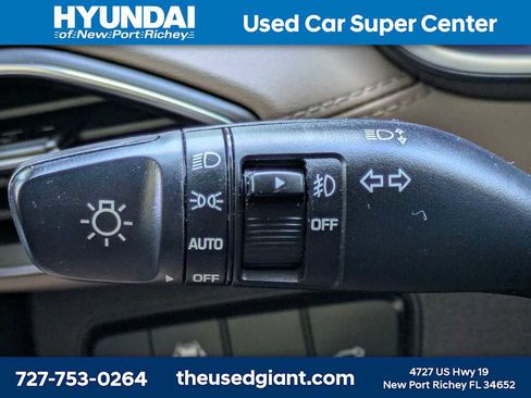 Used 2020 Hyundai Santa Fe SEL FWD image 36