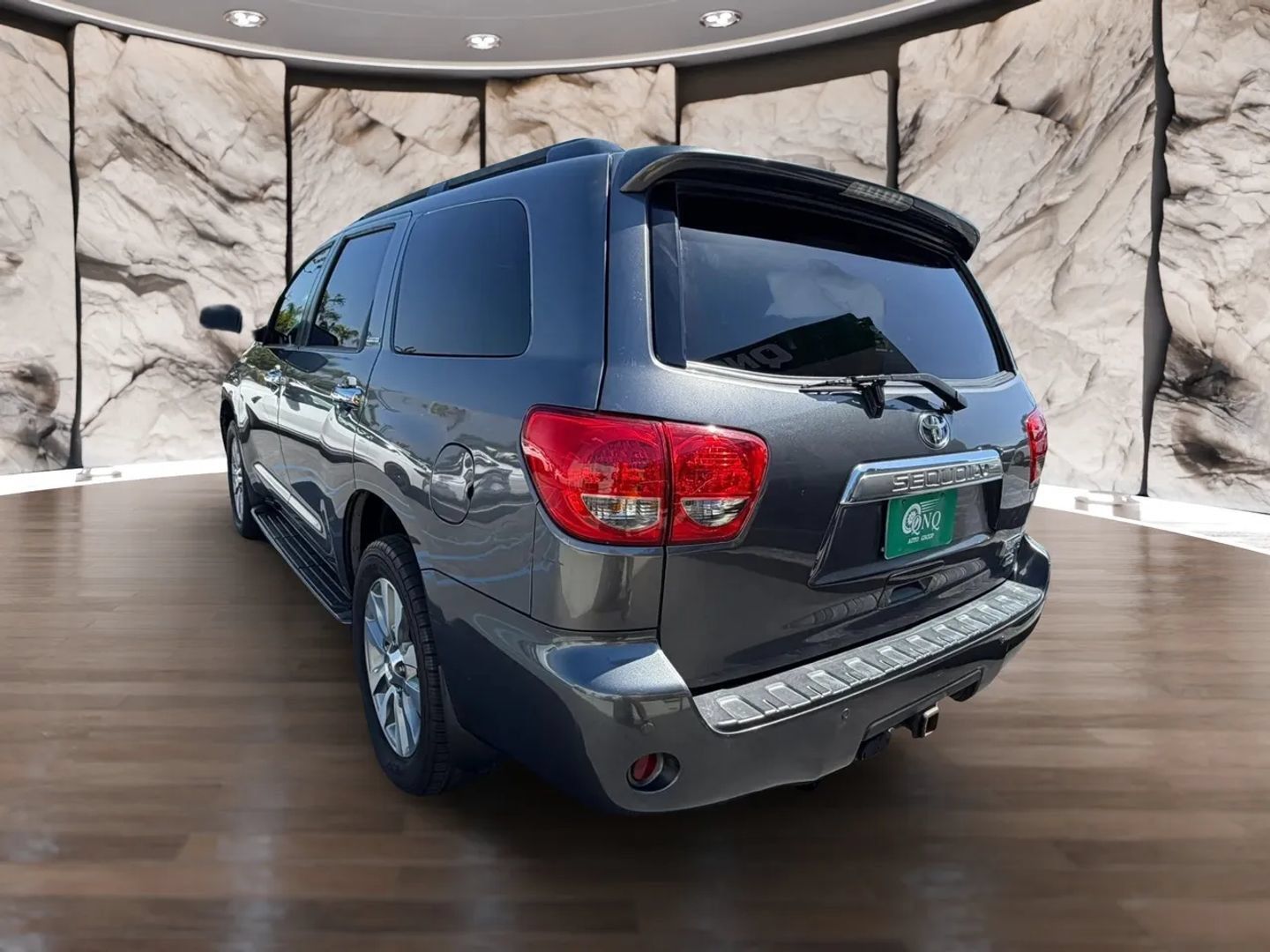 Used 2016 Toyota Sequoia Limited w/ Safety & Convenience Package AWD/4WD image 8