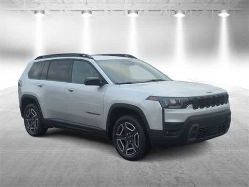 New 2026 Jeep Cherokee Laredo image 8
