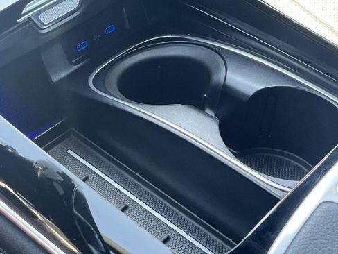 Used 2023 Mercedes-Benz S 500 4MATIC w/ AMG Line image 31