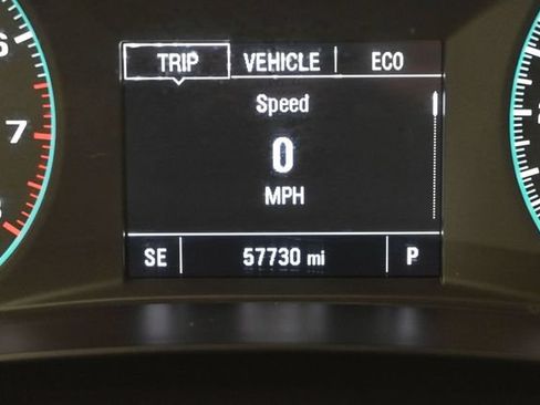 Used 2025 Chevrolet Malibu LT FWD image 13