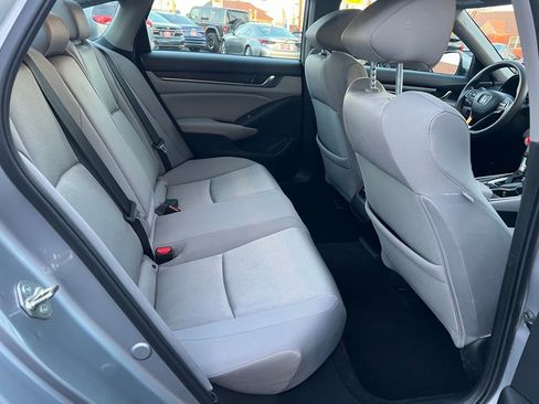Used 2018 Honda Accord EX image 26