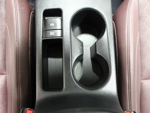 Used 2023 Kia Seltos SX w/ SX Sunroof Package AWD/4WD image 32