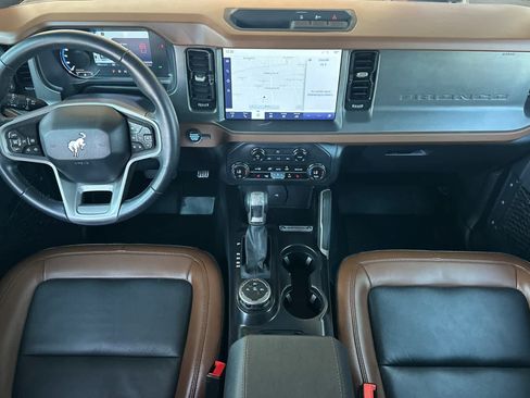 Certified 2024 Ford Bronco Outer Banks AWD/4WD image 3