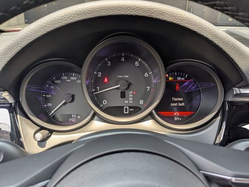 New 2025 Porsche Macan image 16