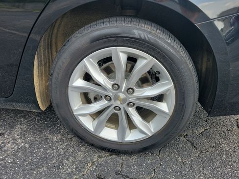 Used 2024 Chevrolet Malibu LT FWD image 25