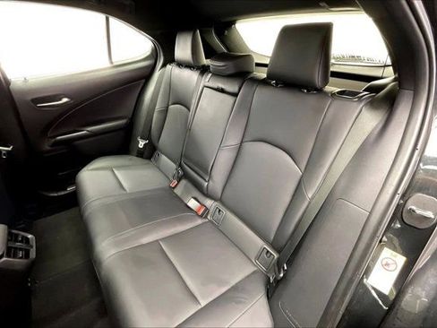 Used 2019 Lexus UX 200 w/ Premium Package image 19