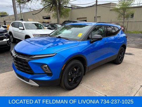 Certified 2024 Chevrolet Blazer LT w/ Convenience Package FWD image 1