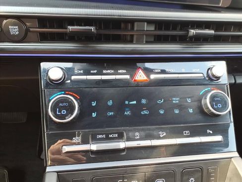 Used 2024 Hyundai Santa Fe Calligraphy image 21