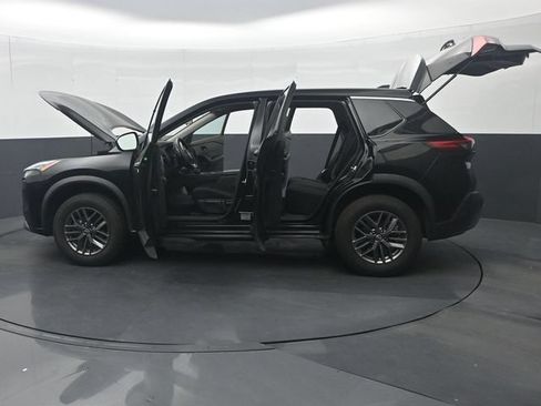 Used 2023 Nissan Rogue S FWD image 37