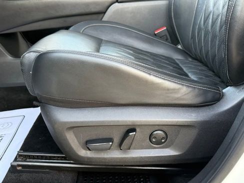 Used 2022 Nissan Rogue Platinum w/ Head-Up Display Package image 14