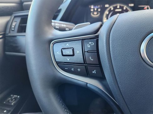 Used 2023 Lexus ES 250 w/ Premium Package image 28