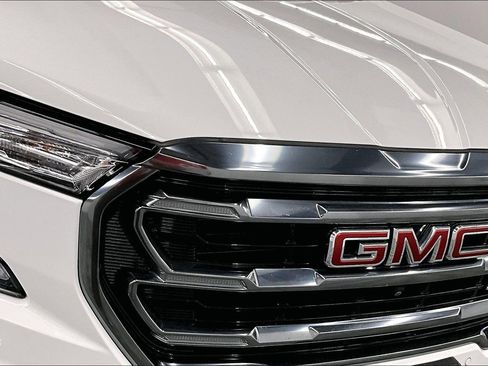 Used 2023 GMC Terrain AT4 w/ Infotainment Package II AWD/4WD image 33