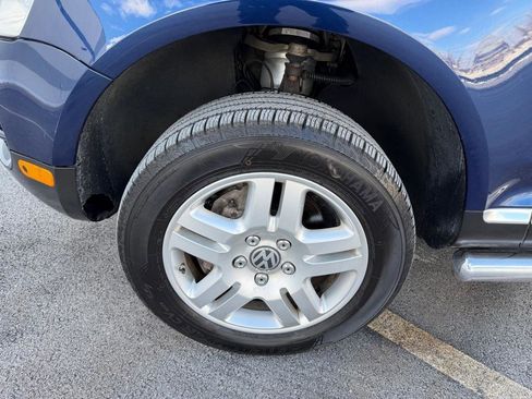 Used 2004 Volkswagen Touareg V8 image 14