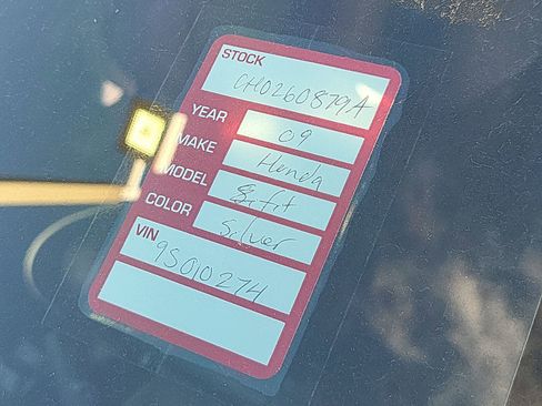 Used 2009 Honda Fit Sport image 10