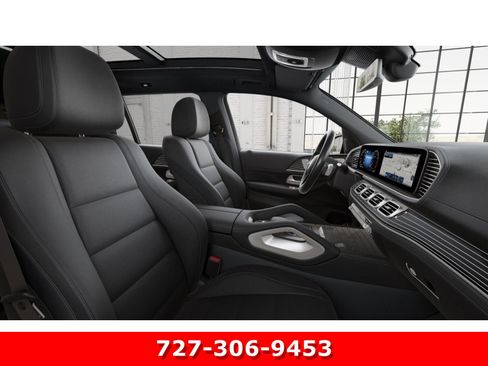 Used 2026 Mercedes-Benz GLS 450 4MATIC image 4