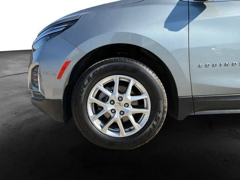 Used 2024 Chevrolet Equinox LT AWD/4WD image 9