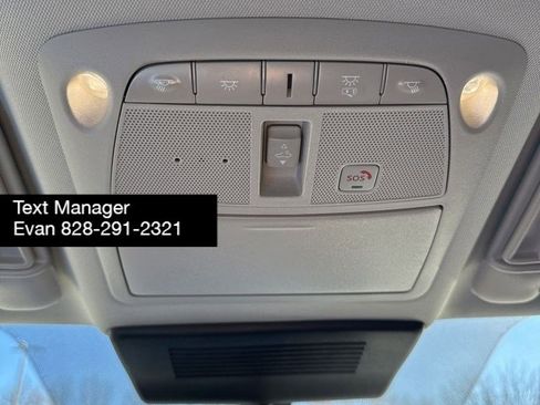 Used 2023 Nissan Armada SL image 33