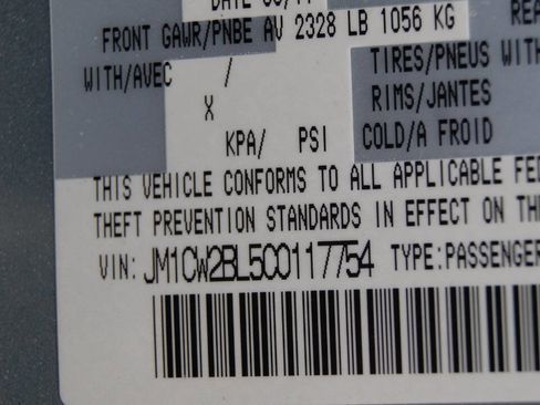 Used 2012 MAZDA MAZDA5 Sport image 13