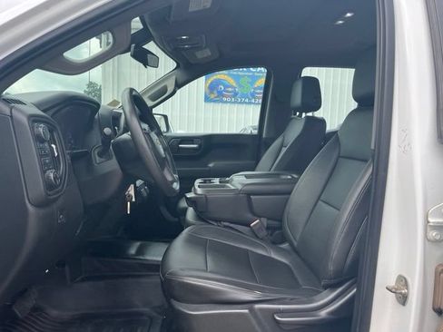 Used 2020 Chevrolet Silverado 1500 W/T w/ Trailering Package AWD/4WD image 7