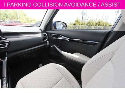 Used 2023 Kia Seltos SX w/ SX Sunroof Package AWD/4WD image 11