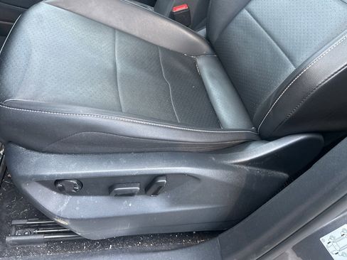 Used 2021 Volkswagen Tiguan SE R-Line image 12