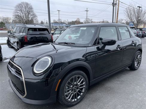 New 2026 MINI Cooper 4-Door Hardtop FWD image 3