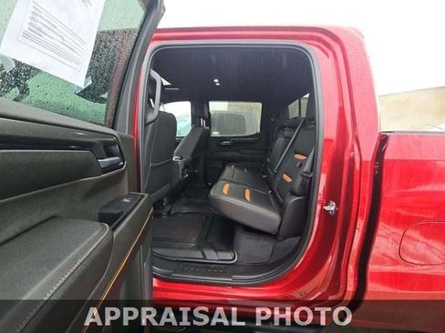 Used 2023 GMC Sierra 1500 AT4 image 13