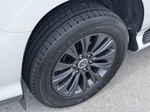 Used 2021 Lexus GX 460 Premium AWD/4WD image 25
