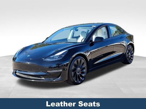 Used 2023 Tesla Model 3 Performance image 4