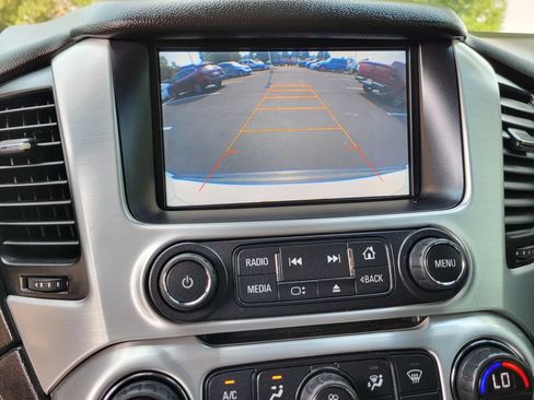 Used 2015 GMC Yukon SLT w/ HD Trailering Package AWD/4WD image 20