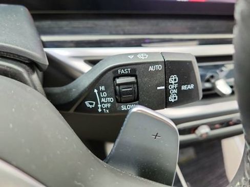 Used 2026 BMW X7 xDrive40i image 49