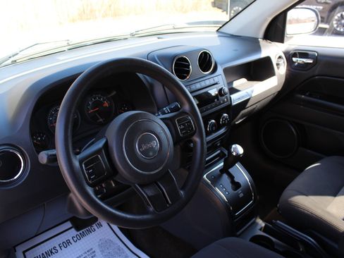 Used 2014 Jeep Compass Sport w/ Power Value Group image 18