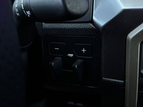 Used 2024 Toyota Tacoma TRD Sport w/ TRD Sport Upgrade Package RWD image 36
