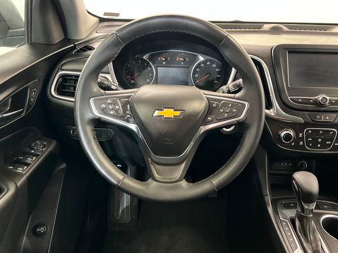 Used 2024 Chevrolet Equinox LT AWD/4WD image 12