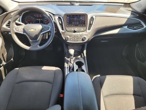 Used 2023 Chevrolet Malibu LT FWD image 10