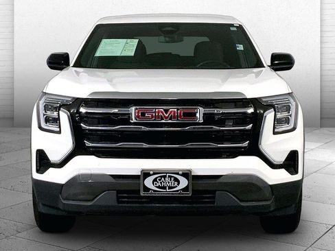 Used 2025 GMC Terrain Elevation FWD image 2