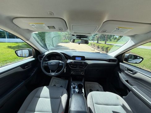 Used 2022 Ford Escape S FWD image 25
