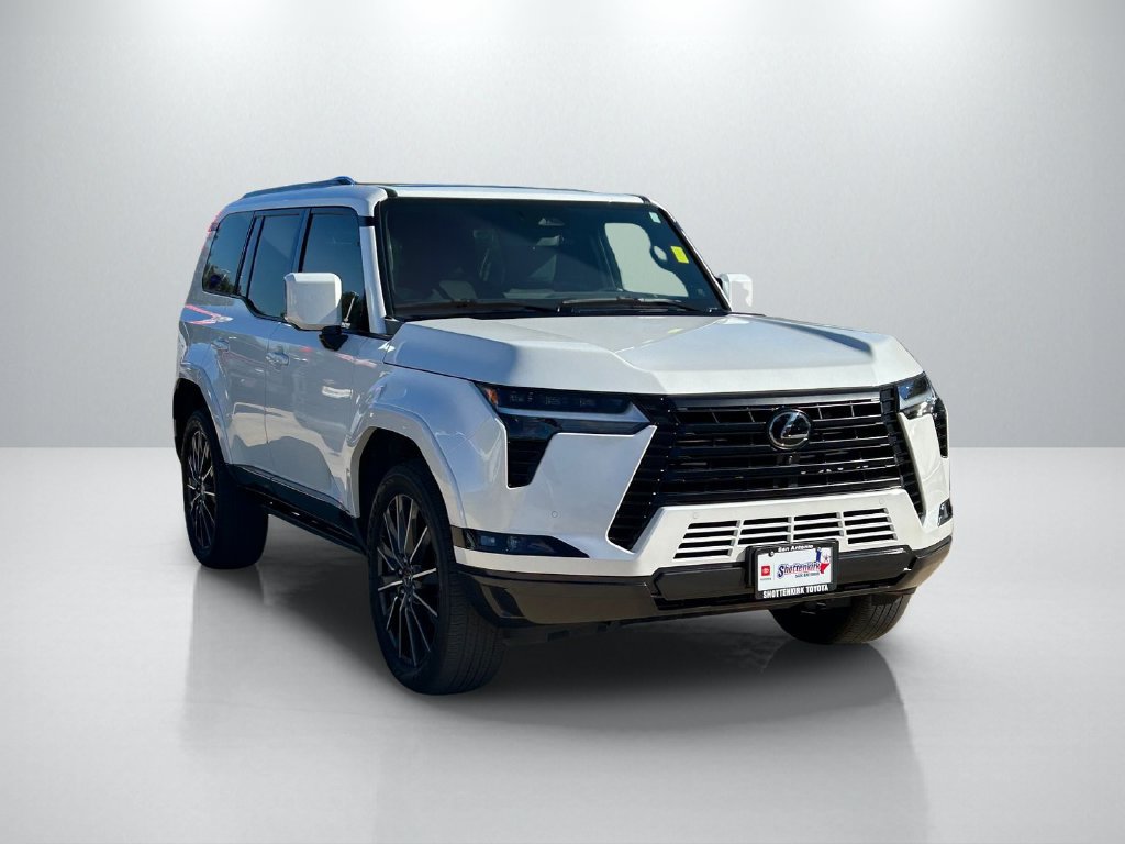 Used 2025 Lexus GX 550 w/ Accessory Package (31) AWD/4WD image 3