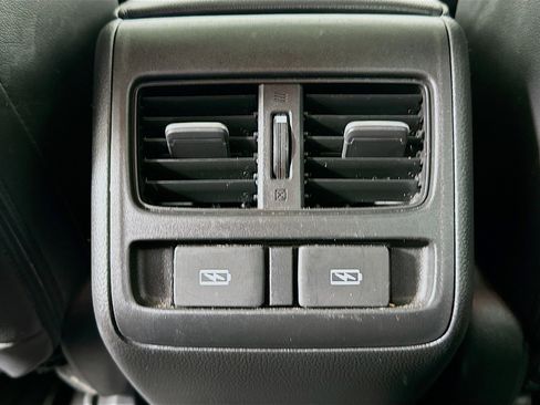 Used 2021 Honda Accord Sport image 26