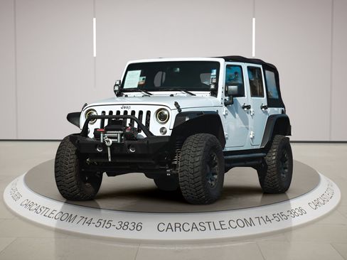 Used 2018 Jeep Wrangler Unlimited Sport S AWD/4WD image 8