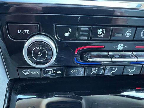 Used 2022 Jeep Grand Cherokee Summit w/ Adv Protech Group IV image 48