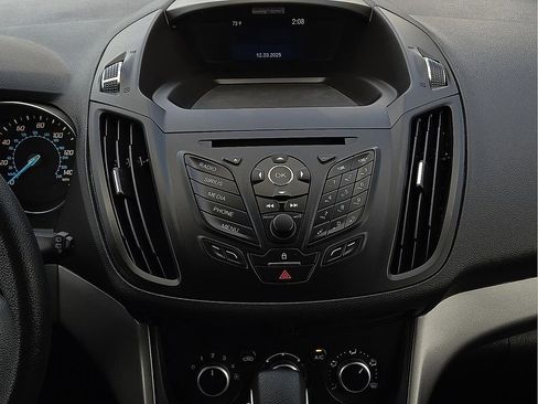 Used 2014 Ford Escape SE image 12