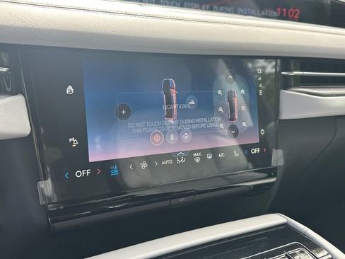 New 2026 Lincoln Navigator Black Label AWD/4WD image 29