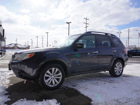 Used 2012 Subaru Forester 2.5X Premium w/ All-Weather Pkg image 1