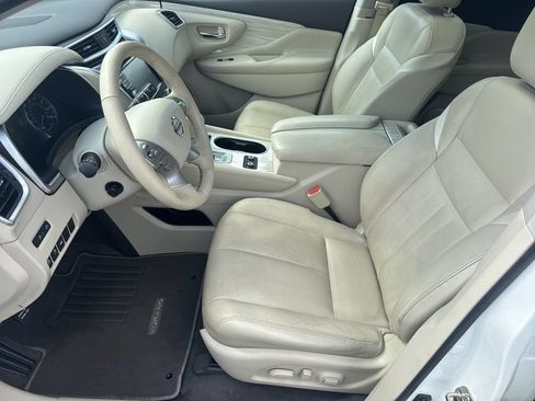 Used 2018 Nissan Murano Platinum w/ Cargo Package FWD image 9