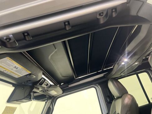 Used 2024 Jeep Wrangler High Altitude image 38