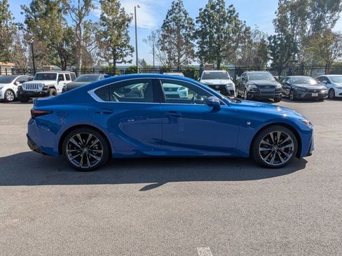 Used 2022 Lexus IS 350 F Sport image 4